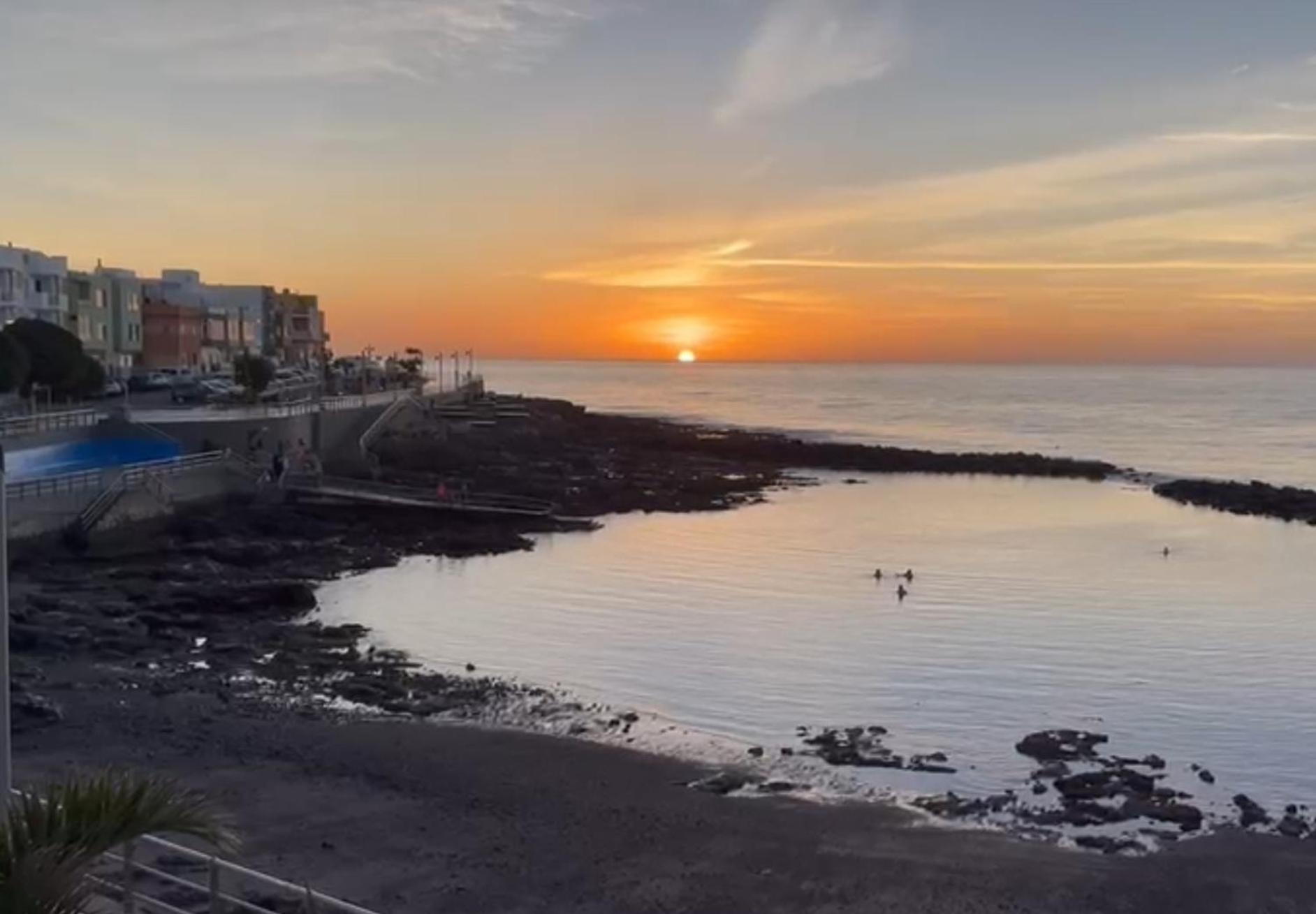 Apartmán Vivienda 1ª Linea Mar En Paseo Maritimo Arinaga Exteriér fotografie